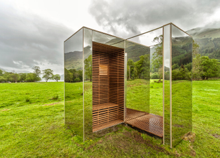 Illustration for article titled This Lookout Made of Mirrors Can Hide In Plain Sight